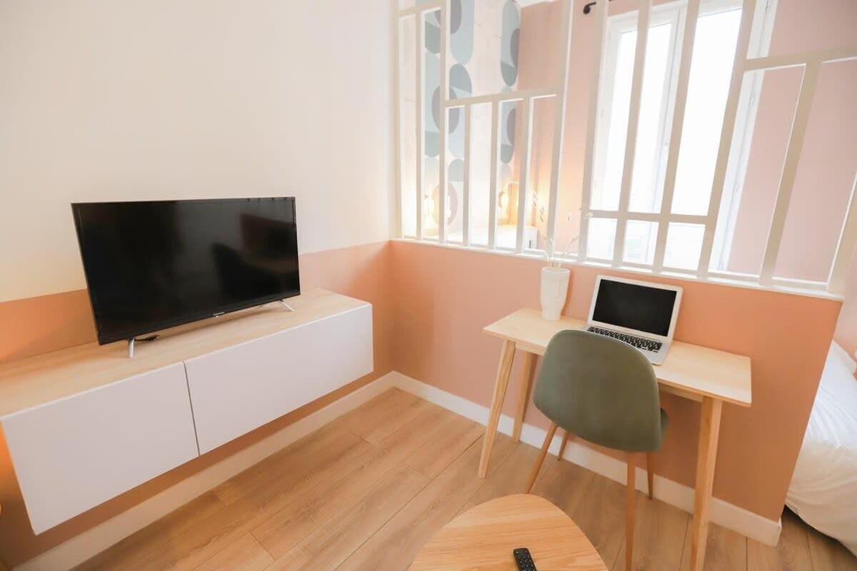 Appart' Hotel Pink Cosy 5Min Rer Proche Paris Обервил Екстериор снимка